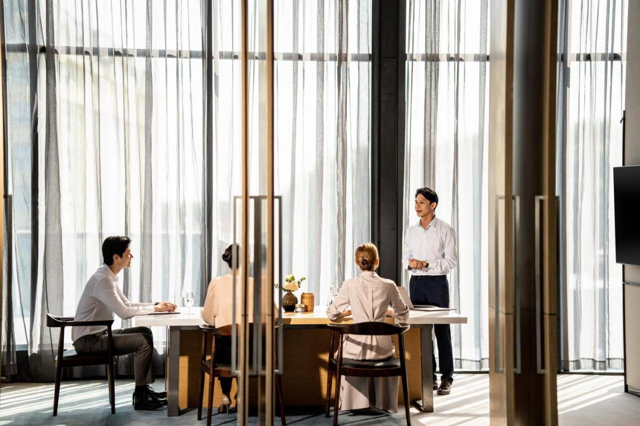 Crowne Plaza Vinh Yen City Centre By Ihg Extérieur photo