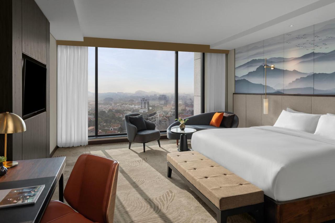 Crowne Plaza Vinh Yen City Centre By Ihg Extérieur photo