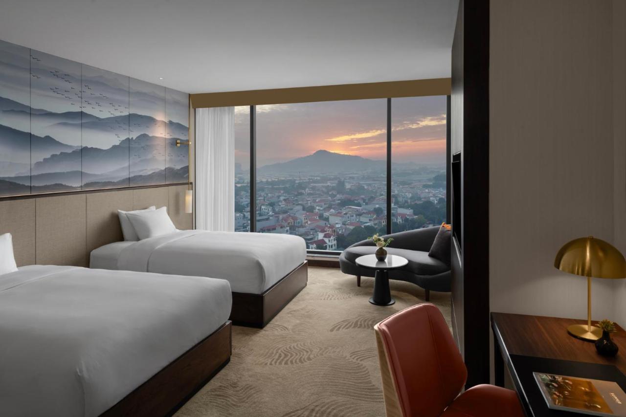 Crowne Plaza Vinh Yen City Centre By Ihg Extérieur photo