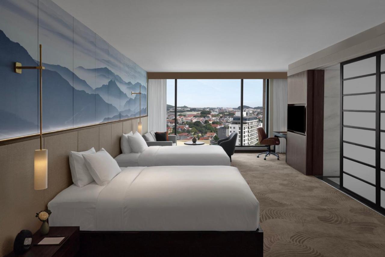 Crowne Plaza Vinh Yen City Centre By Ihg Extérieur photo